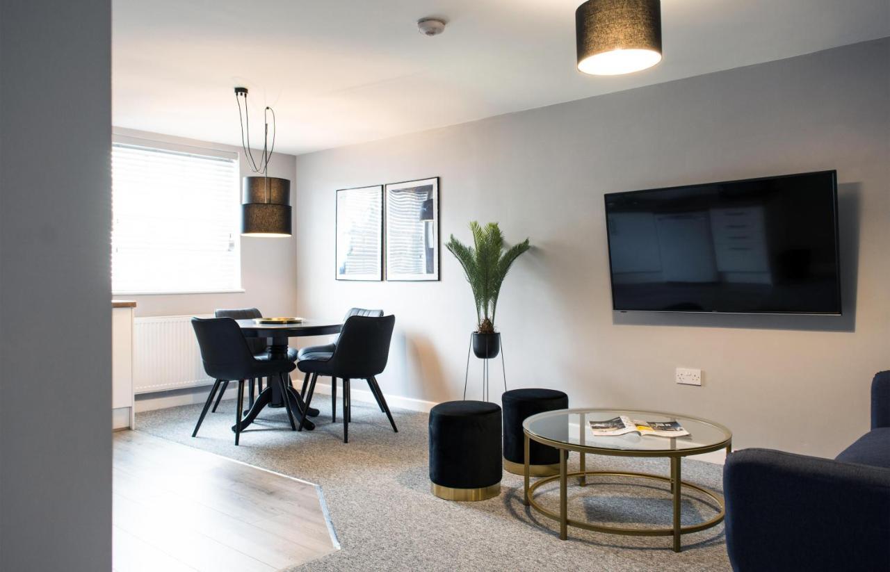 Golden Key Apartments Lillington  エクステリア 写真